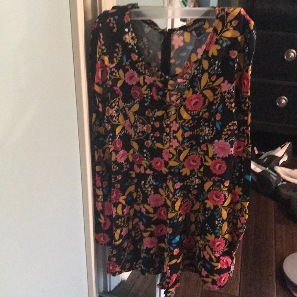 Floral Long sleeve Romper